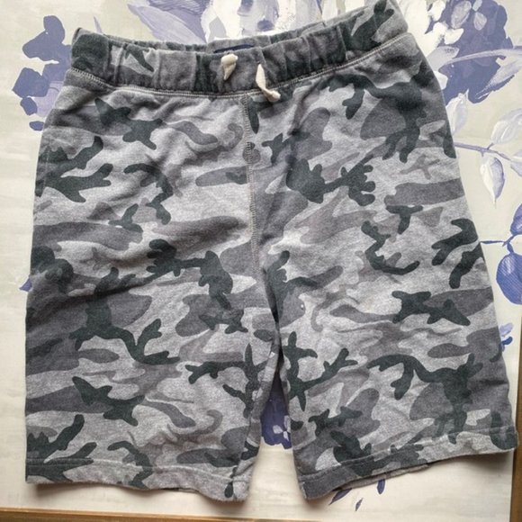 <3/$20> Children's Place Camouflage Sweat Shorts - Picture 1 of 4